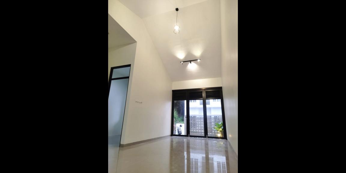 Rumah Bagus Dan Baru Dalam Perumahan di Kalimulya Depok Rumah Bagus Dan Baru Dalam Perumahan di Kalimulya Depok