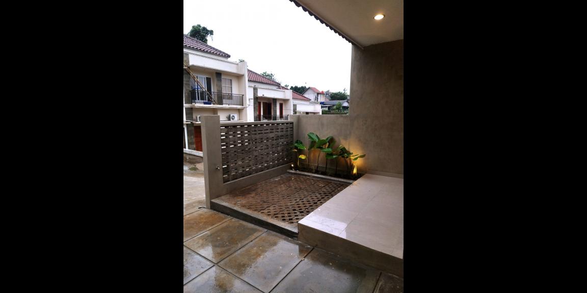 Rumah Bagus Dan Baru Dalam Perumahan di Kalimulya Depok Rumah Bagus Dan Baru Dalam Perumahan di Kalimulya Depok