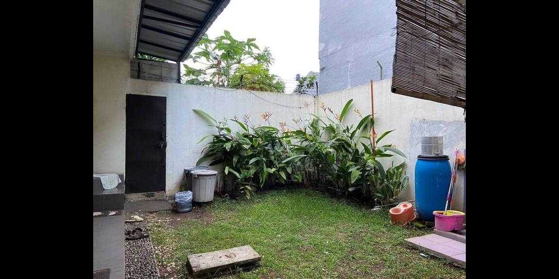 Rumah Luas Arcamanik permata elok cisaranten Rumah Luas Arcamanik permata elok cisaranten