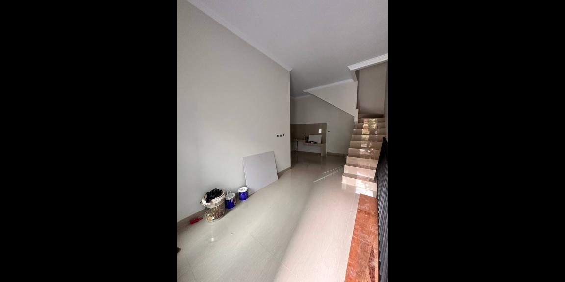 Rumah baru 2lantai Kalisari Pasar Rebo Jakarta Timur Rumah baru 2lantai Kalisari Pasar Rebo Jakarta Timur