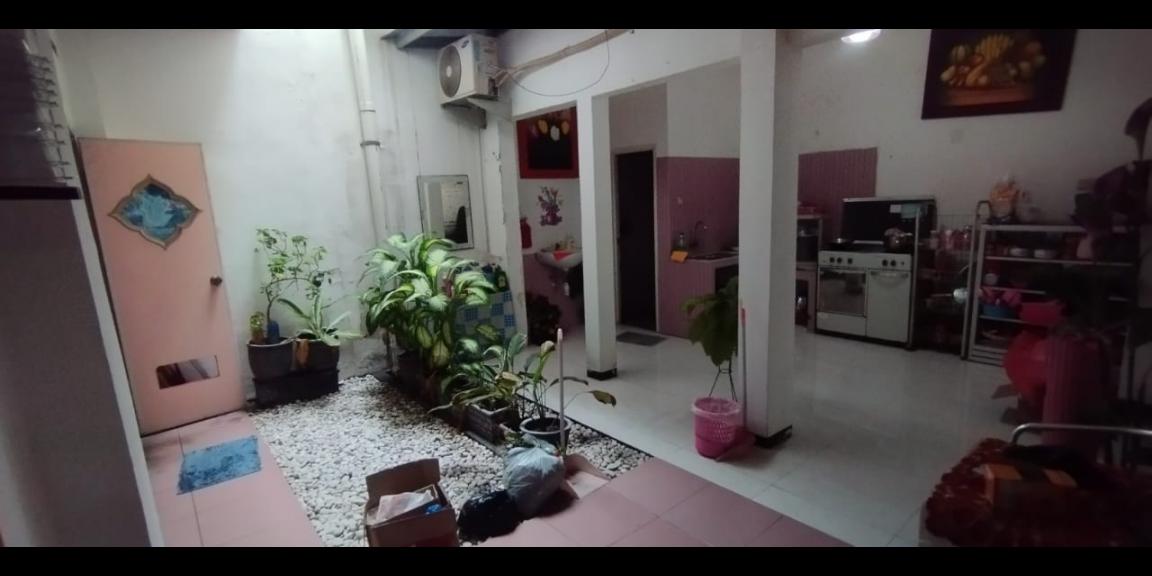 Rumah dijual di Perumahan pondok tjandra indah waru sidoarjo Rumah dijual di Perumahan pondok tjandra indah waru sidoarjo