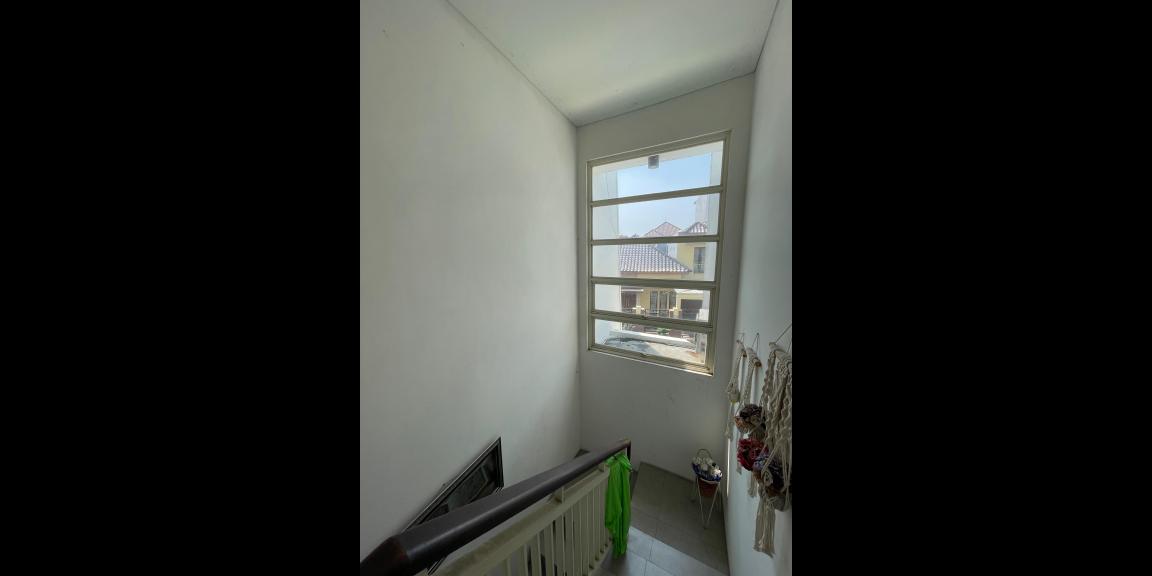 Rumah Murah Semi Furnished Kebonsari Elveka Jambangan Surabaya Selatan Minimalis 2 Lantai Rumah Murah Semi Furnished Kebonsari Elveka Jambangan Surabaya Selatan Minimalis 2 Lantai