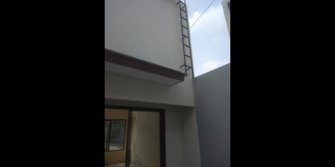 Rumah baru 2lantai readystok Cibinong Bogor Rumah baru 2lantai readystok Cibinong Bogor