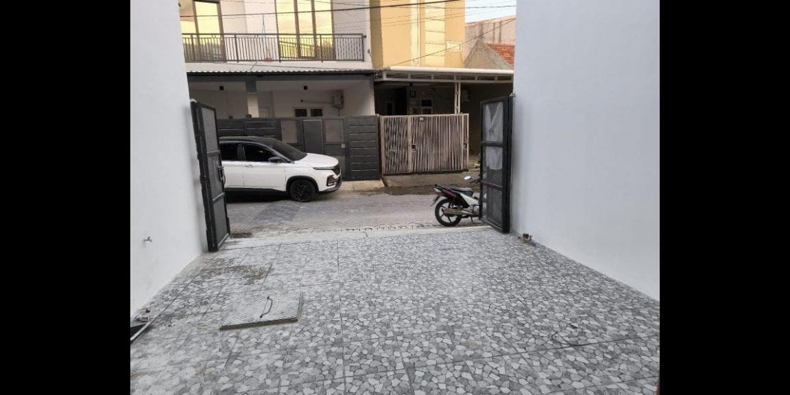 Rumah Baru Gress Siap Huni Lokasi Semolowaru Selatan Surabaya Rumah Baru Gress Siap Huni Lokasi Semolowaru Selatan Surabaya