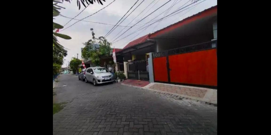 Rumah Baru Renov Siap Huni Lokasi Perumahan Griya Pesona Asri Rungkut Surabaya Rumah Baru Renov Siap Huni Lokasi Perumahan Griya Pesona Asri Rungkut Surabaya