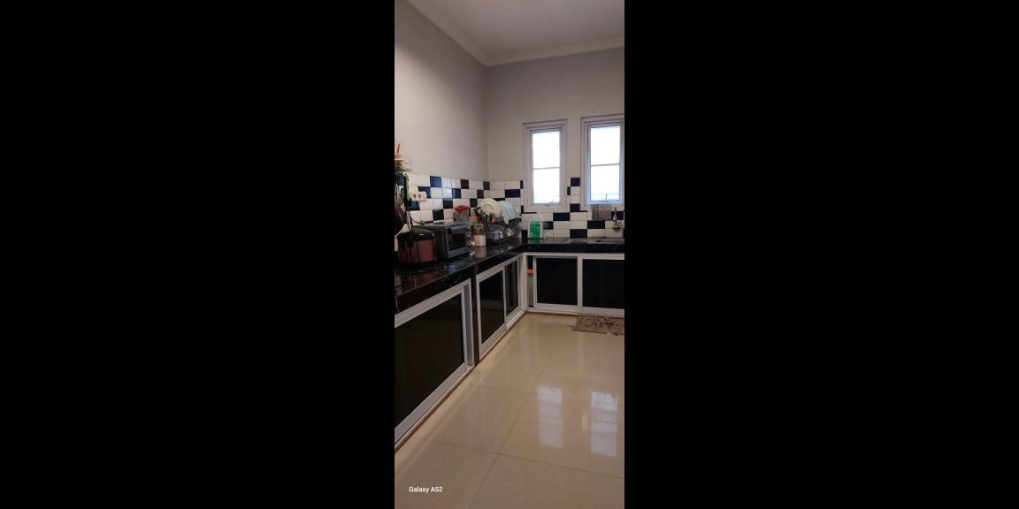 Hadir Rumah di kawasan strategis Griya Serpong Asri, Cisauk, Tangerang. Dibangun di atas area tanah 72m² dan area bangunan 110m² Hadir Rumah di kawasan strategis Griya Serpong Asri, Cisauk, Tangerang. Dibangun di atas area tanah 72m² dan area bangunan 110m²