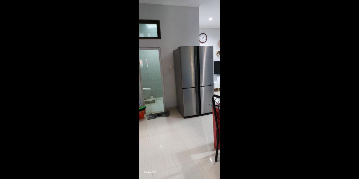 Hadir Rumah di kawasan strategis Griya Serpong Asri, Cisauk, Tangerang. Dibangun di atas area tanah 72m² dan area bangunan 110m² Hadir Rumah di kawasan strategis Griya Serpong Asri, Cisauk, Tangerang. Dibangun di atas area tanah 72m² dan area bangunan 110m²