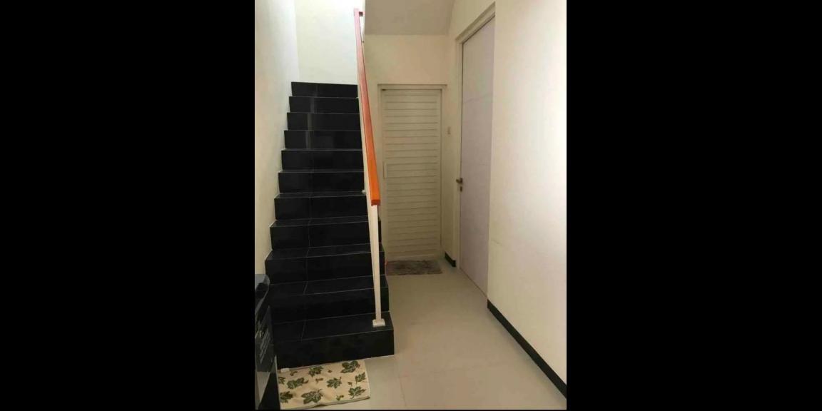 Rumah Minimalis Siap Huni di Perumahan Istana Mentari Sidoarjo Kota Rumah Minimalis Siap Huni di Perumahan Istana Mentari Sidoarjo Kota