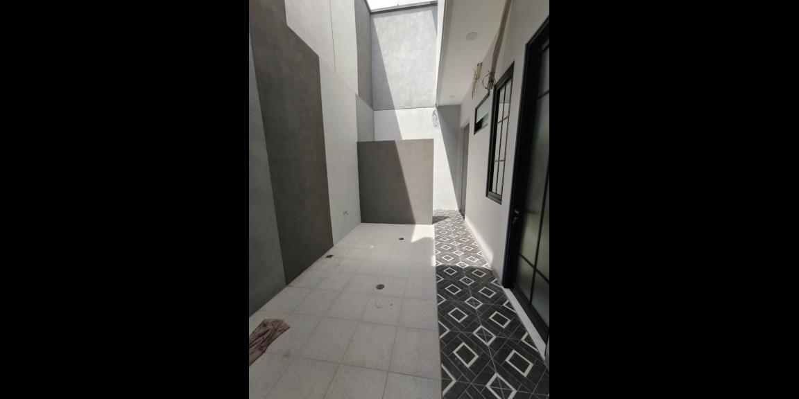 Dijual Rumah Baru Lokasi Manyar Jaya, Surabaya Dijual Rumah Baru Lokasi Manyar Jaya, Surabaya