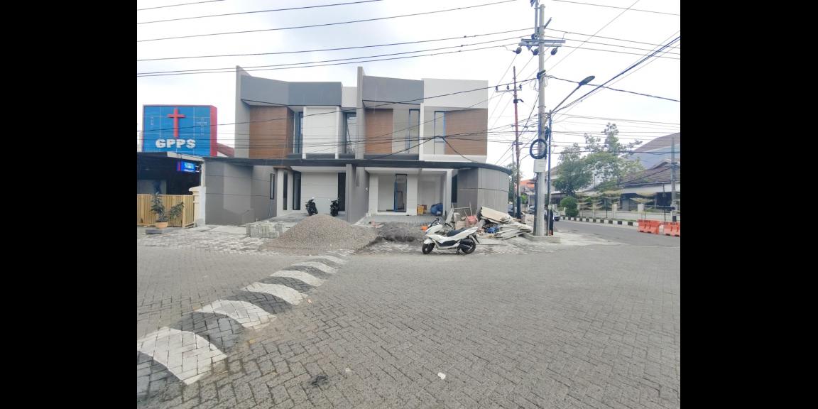!FREE PAJAK! Rumah Premium Baru Gress Lokasi Kutisari Indah Surabaya !FREE PAJAK! Rumah Premium Baru Gress Lokasi Kutisari Indah Surabaya