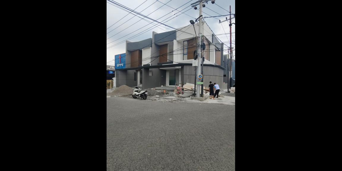 !FREE PAJAK! Rumah Premium Baru Gress Lokasi Kutisari Indah Surabaya !FREE PAJAK! Rumah Premium Baru Gress Lokasi Kutisari Indah Surabaya
