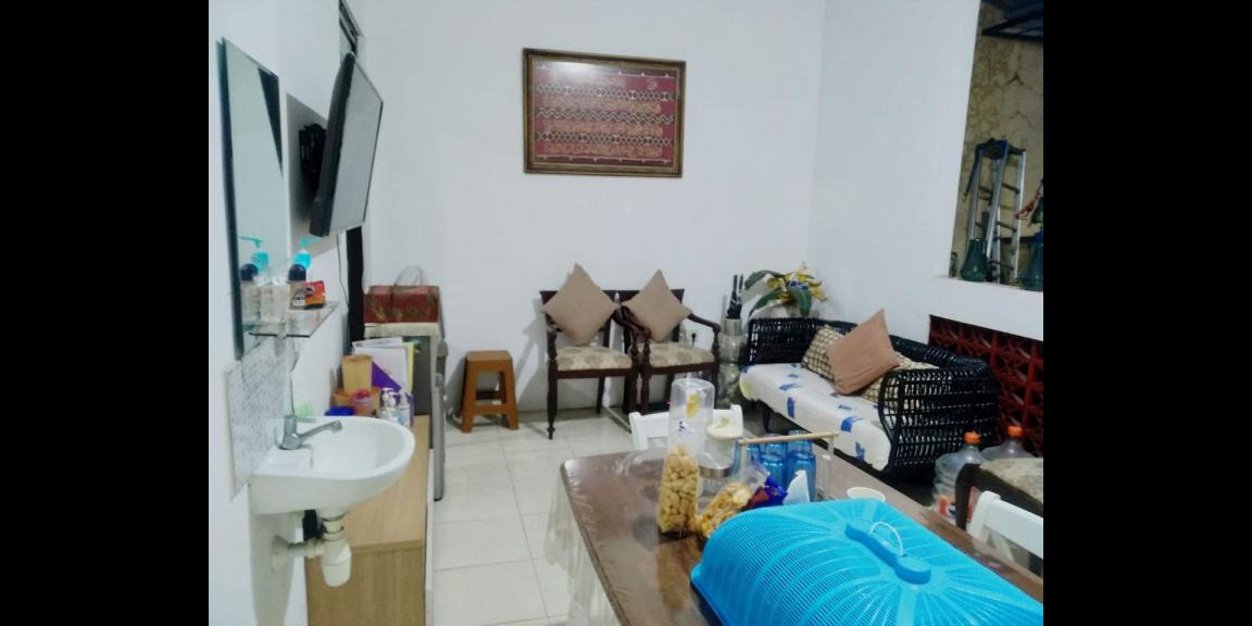 Rumah Full Furnished Siap Huni Lokasi Kutisari Selatan Surabaya Rumah Full Furnished Siap Huni Lokasi Kutisari Selatan Surabaya