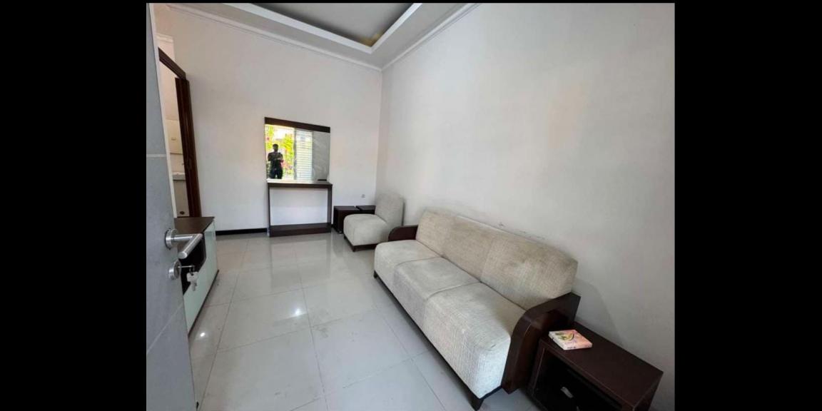 Rumah Semi Furnished Siap Huni Perumahan Sukolilo Dian Regency Surabaya Rumah Semi Furnished Siap Huni Perumahan Sukolilo Dian Regency Surabaya