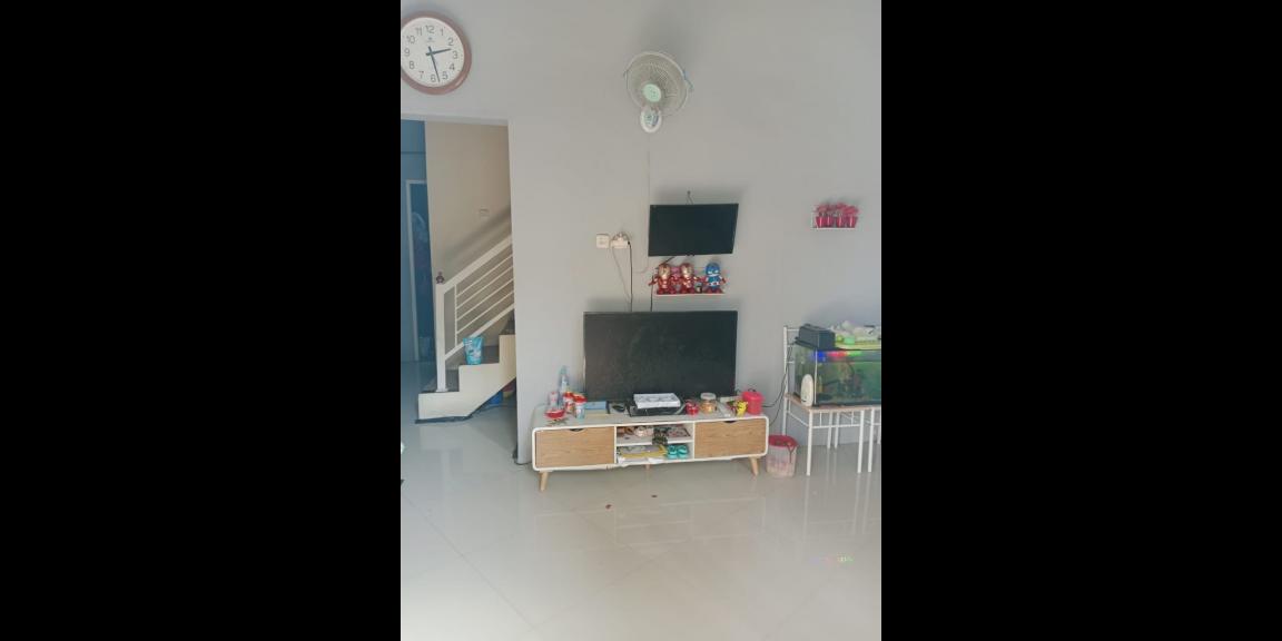 Rumah Semi Furnished Siap Huni di Medokan Sawah Timur Surabaya Timur Rumah Semi Furnished Siap Huni di Medokan Sawah Timur Surabaya Timur