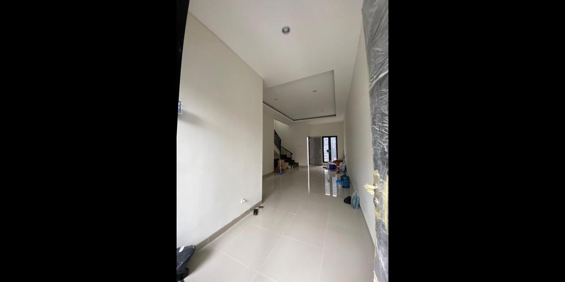 Rumah Baru Minimalis Siap Huni Lokasi Rungkut Asri Surabaya Timur Rumah Baru Minimalis Siap Huni Lokasi Rungkut Asri Surabaya Timur