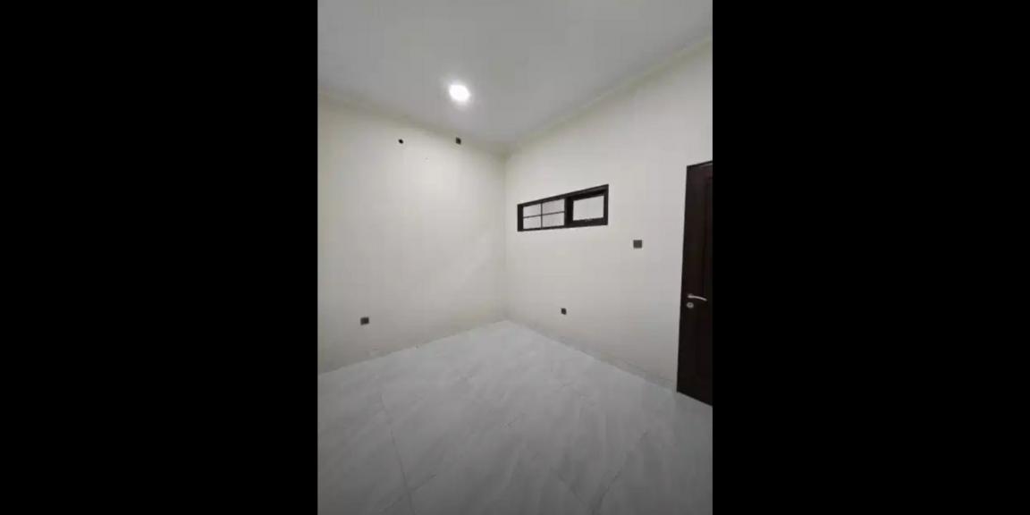 Rumah Minimalis Baru Gress Lokasi Strategis di Babatan Pantai Surabaya Rumah Minimalis Baru Gress Lokasi Strategis di Babatan Pantai Surabaya