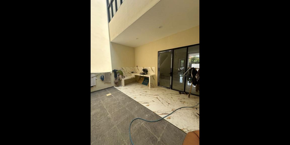 Rumah Baru Gress Siap Huni Lokasi Strategis di Tenggilis Surabaya Rumah Baru Gress Siap Huni Lokasi Strategis di Tenggilis Surabaya