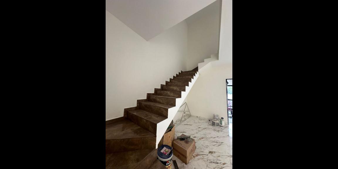 Rumah Baru Gress Siap Huni Lokasi Strategis di Tenggilis Surabaya Rumah Baru Gress Siap Huni Lokasi Strategis di Tenggilis Surabaya