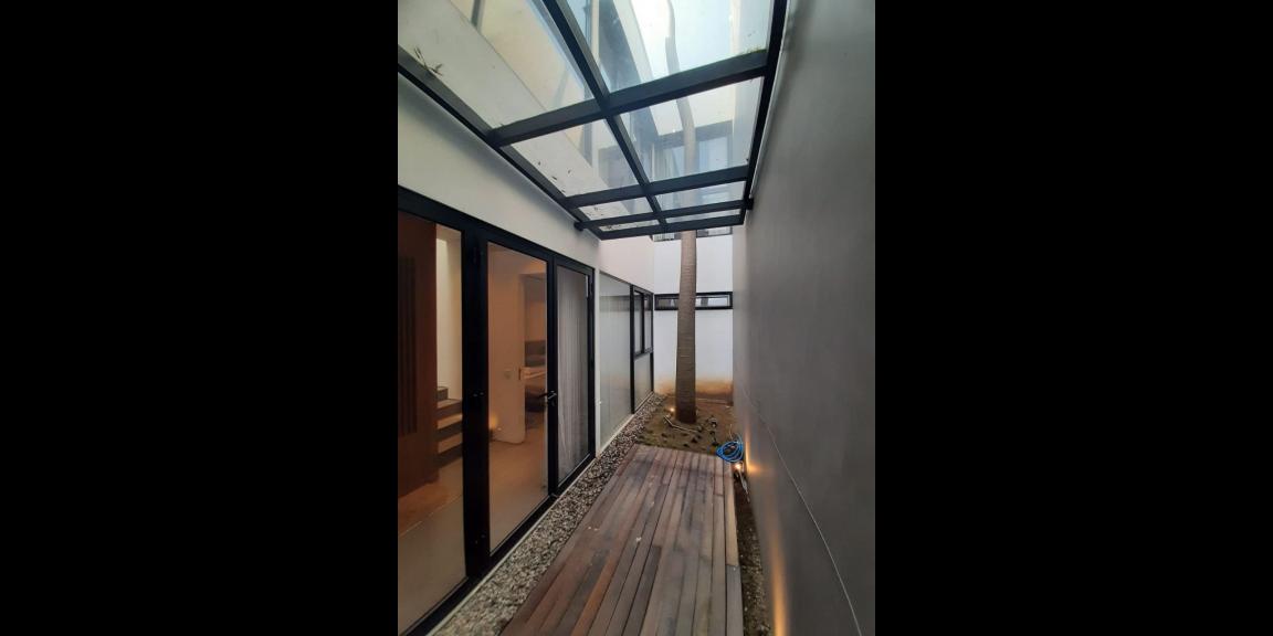 Rumah Baru Gress Full Furnished Lokasi Darmo Permai Timur Surabaya Rumah Baru Gress Full Furnished Lokasi Darmo Permai Timur Surabaya