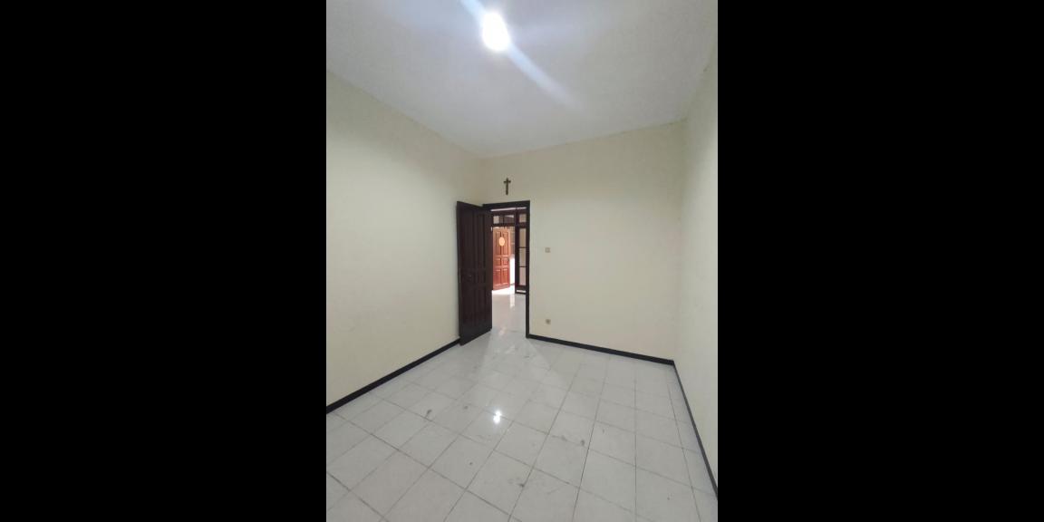 Rumah Cantik Siap Huni Lokasi Strategis Di Dharmahusada Mas Mulyorejo Surabaya Rumah Cantik Siap Huni Lokasi Strategis Di Dharmahusada Mas Mulyorejo Surabaya