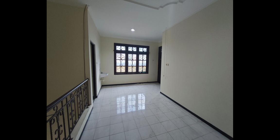 Rumah Cantik Siap Huni Lokasi Strategis Di Dharmahusada Mas Mulyorejo Surabaya Rumah Cantik Siap Huni Lokasi Strategis Di Dharmahusada Mas Mulyorejo Surabaya