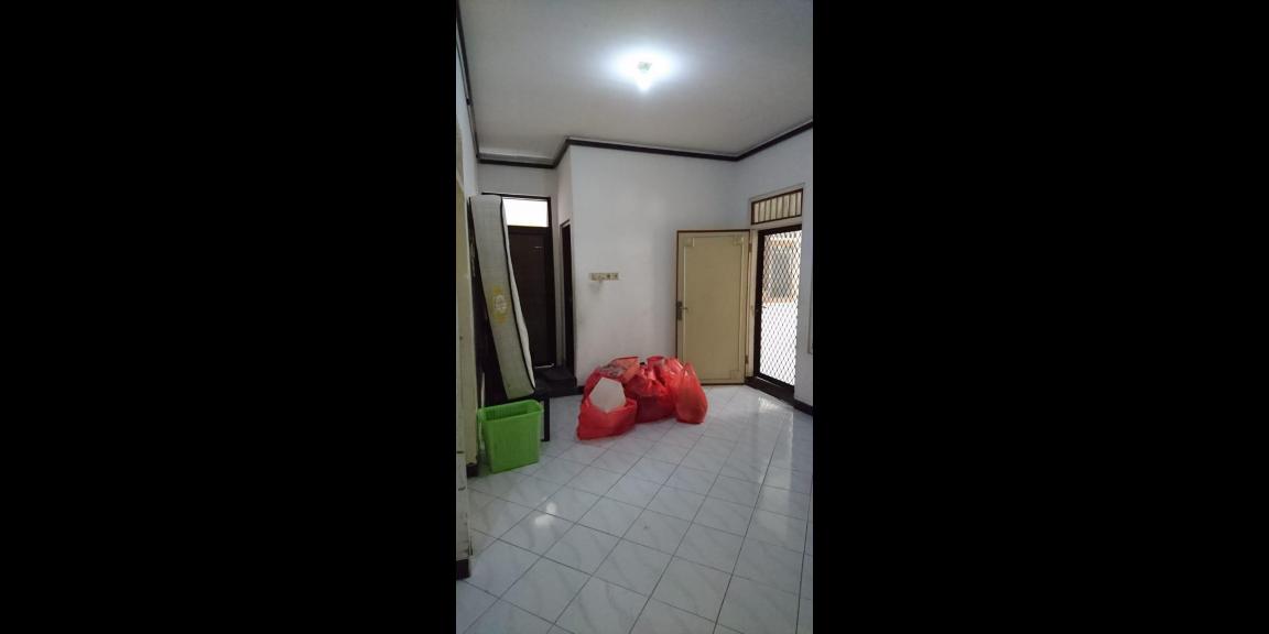 Dijual Rumah Murah Hitung Tanah di Rungkut Mejoyo Surabaya Timur Dijual Rumah Murah Hitung Tanah di Rungkut Mejoyo Surabaya Timur
