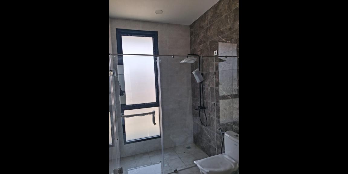 Rumah Modern 2 Lantai Baru Grees Lokasi Strategis di Manyar Jaya Surabaya Rumah Modern 2 Lantai Baru Grees Lokasi Strategis di Manyar Jaya Surabaya