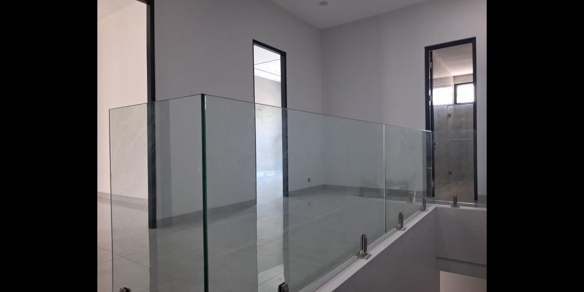 Rumah Modern 2 Lantai Baru Grees Lokasi Strategis di Manyar Jaya Surabaya Rumah Modern 2 Lantai Baru Grees Lokasi Strategis di Manyar Jaya Surabaya