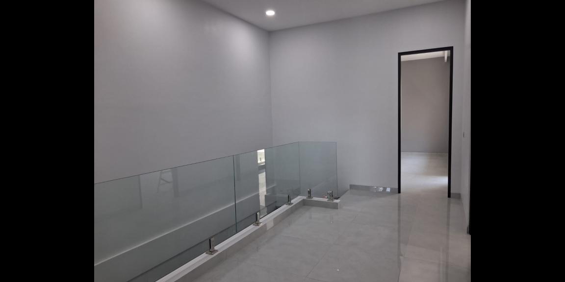 Rumah Modern 2 Lantai Baru Grees Lokasi Strategis di Manyar Jaya Surabaya Rumah Modern 2 Lantai Baru Grees Lokasi Strategis di Manyar Jaya Surabaya