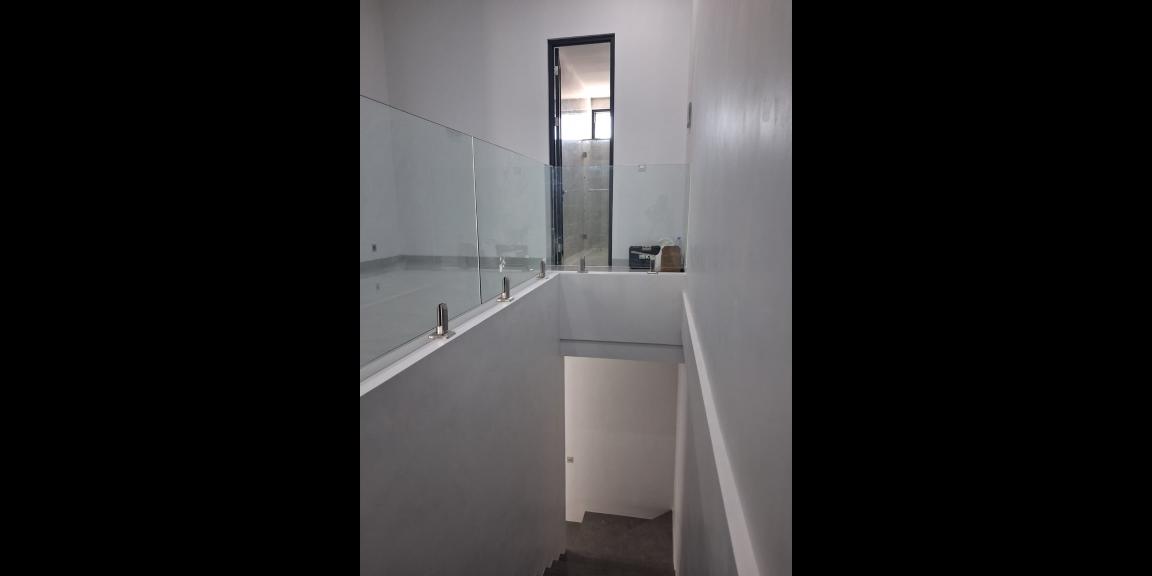 Rumah Modern 2 Lantai Baru Grees Lokasi Strategis di Manyar Jaya Surabaya Rumah Modern 2 Lantai Baru Grees Lokasi Strategis di Manyar Jaya Surabaya