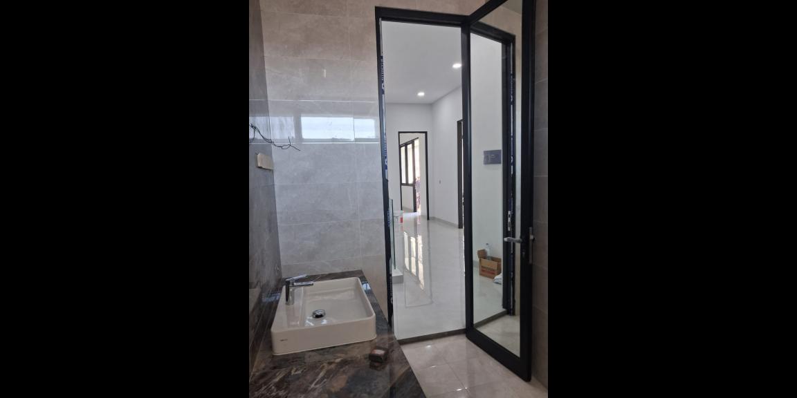 Rumah Modern 2 Lantai Baru Grees Lokasi Strategis di Manyar Jaya Surabaya Rumah Modern 2 Lantai Baru Grees Lokasi Strategis di Manyar Jaya Surabaya