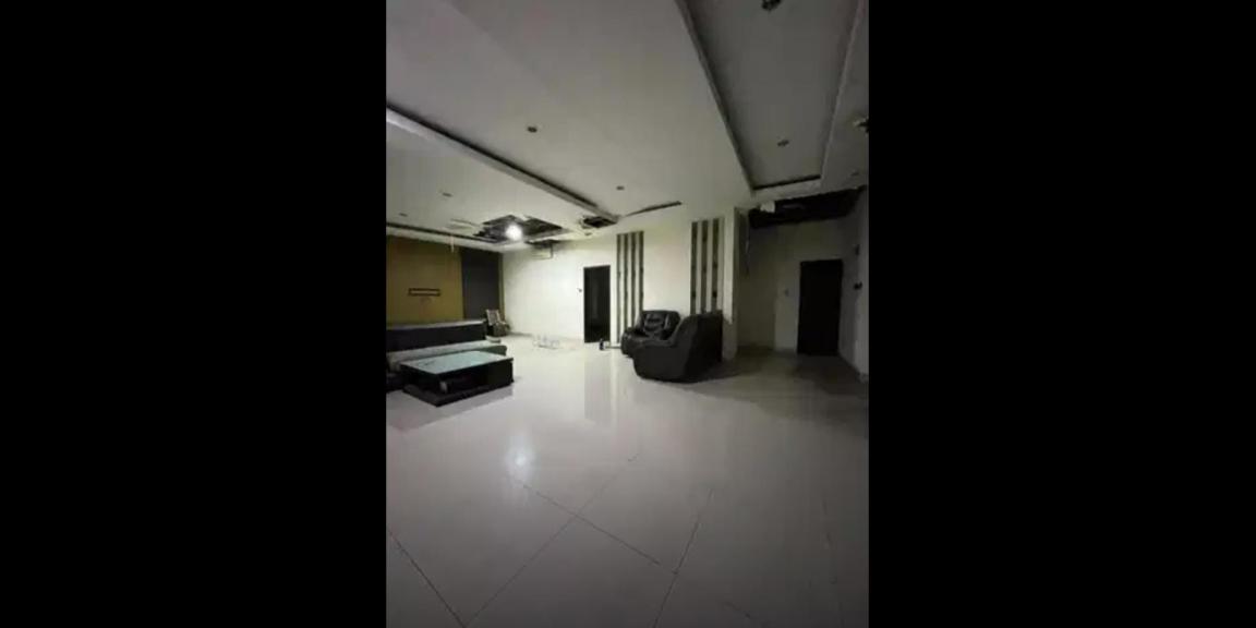 Dijual Rumah Luas Bagus di Perumahan Prestigious Villa, Jakarta Timur Dijual Rumah Luas Bagus di Perumahan Prestigious Villa, Jakarta Timur