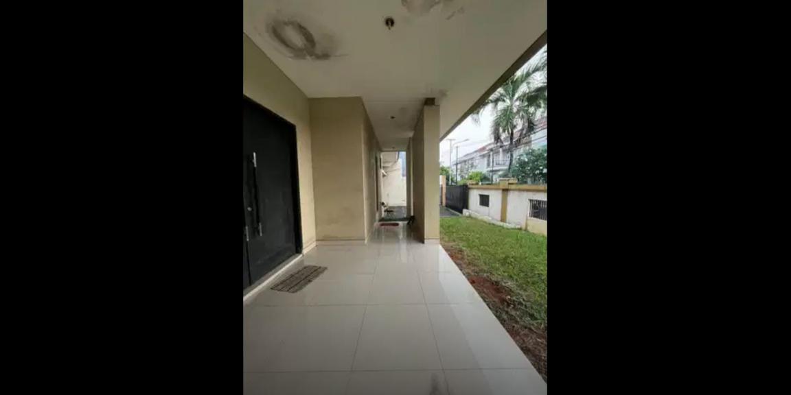 Dijual Rumah Luas Bagus di Perumahan Prestigious Villa, Jakarta Timur Dijual Rumah Luas Bagus di Perumahan Prestigious Villa, Jakarta Timur