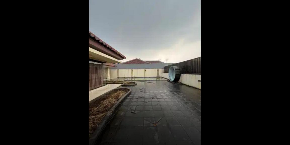 Dijual Rumah Luas Bagus di Perumahan Prestigious Villa, Jakarta Timur Dijual Rumah Luas Bagus di Perumahan Prestigious Villa, Jakarta Timur