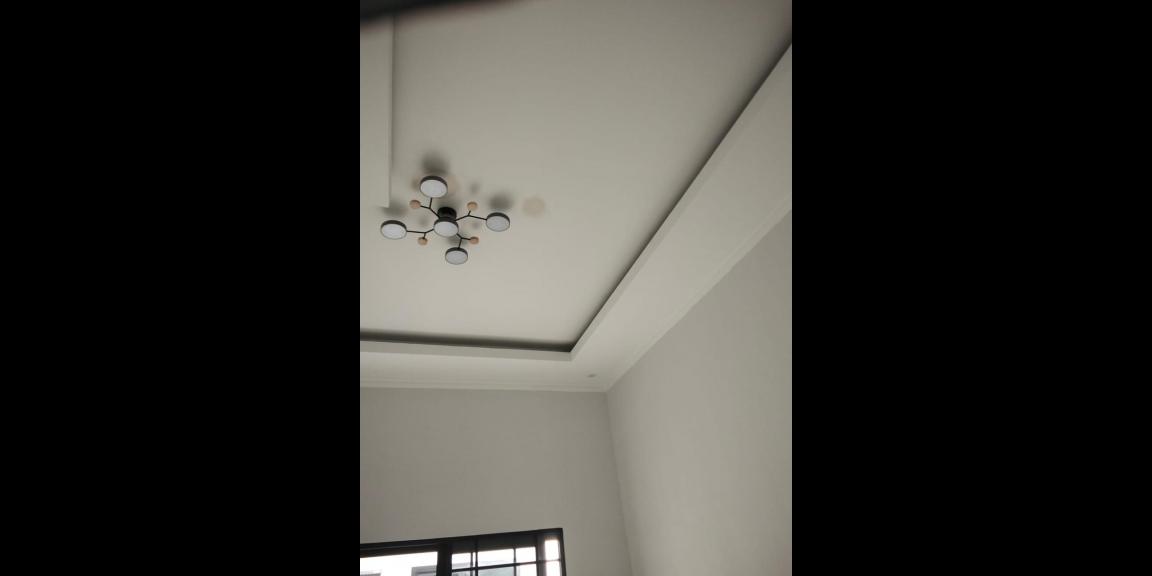 Rumah Baru Minimalis Modern Siap Huni Lokasi Strategis di Kertomenanggal Gayungan Surabaya Selatan Rumah Baru Minimalis Modern Siap Huni Lokasi Strategis di Kertomenanggal Gayungan Surabaya Selatan