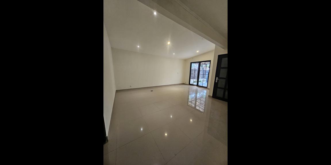 Dijual Rumah SHM di Komplek Taman Radio Dalam, Jakarta Selatan Dijual Rumah SHM di Komplek Taman Radio Dalam, Jakarta Selatan