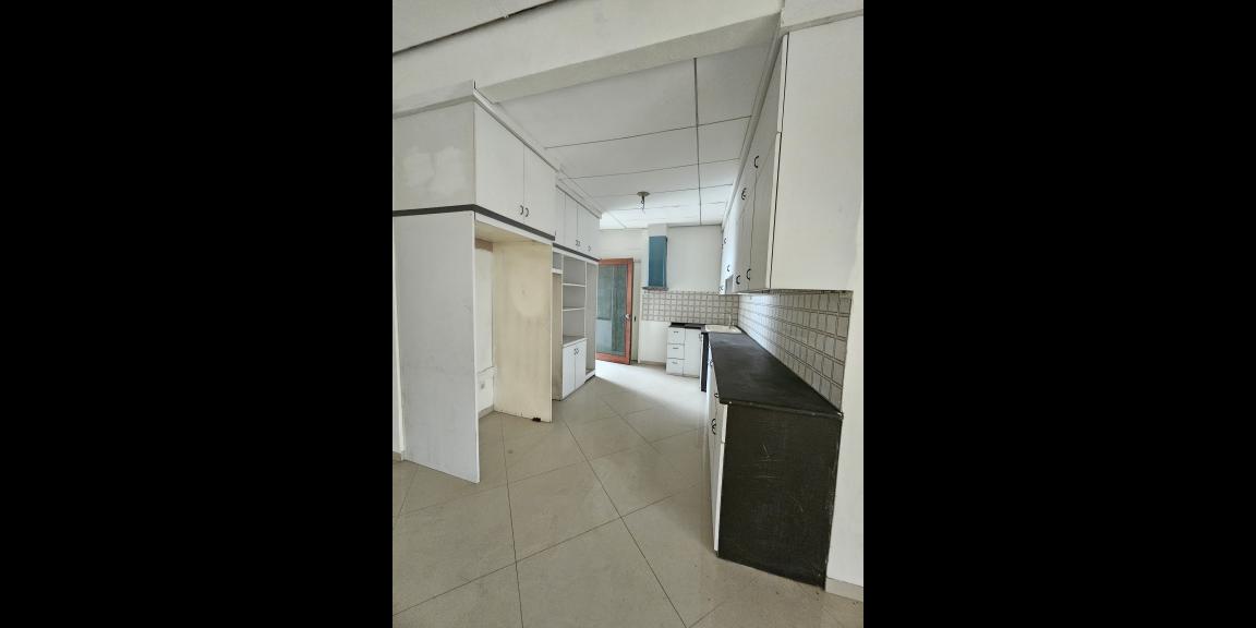 Dijual Rumah SHM di Komplek Taman Radio Dalam, Jakarta Selatan Dijual Rumah SHM di Komplek Taman Radio Dalam, Jakarta Selatan