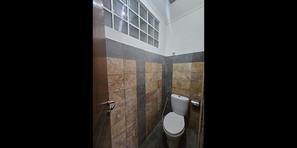 Dijual Rumah SHM di Komplek Taman Radio Dalam, Jakarta Selatan Dijual Rumah SHM di Komplek Taman Radio Dalam, Jakarta Selatan