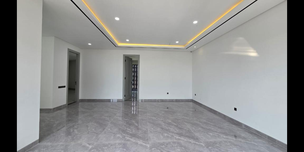 Dijual Rumah Mewah Minimalis di Waterfront Citraland, Surabaya Barat Dijual Rumah Mewah Minimalis di Waterfront Citraland, Surabaya Barat