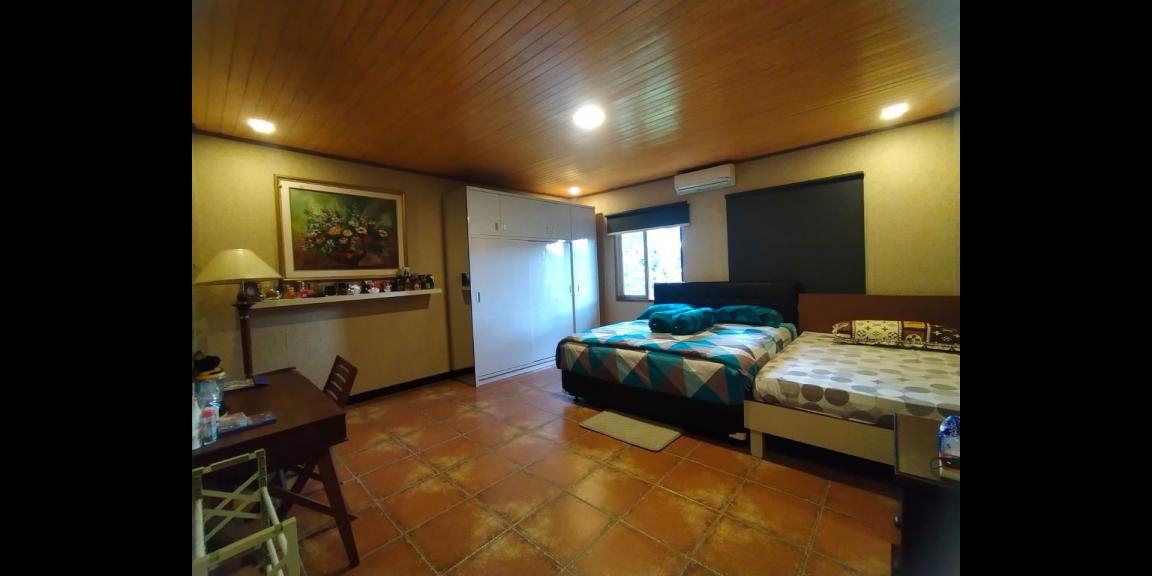 Dijual 2 Villa Siap Pakai di Area Cijeruk, Kabupaten Bogor Dijual 2 Villa Siap Pakai di Area Cijeruk, Kabupaten Bogor