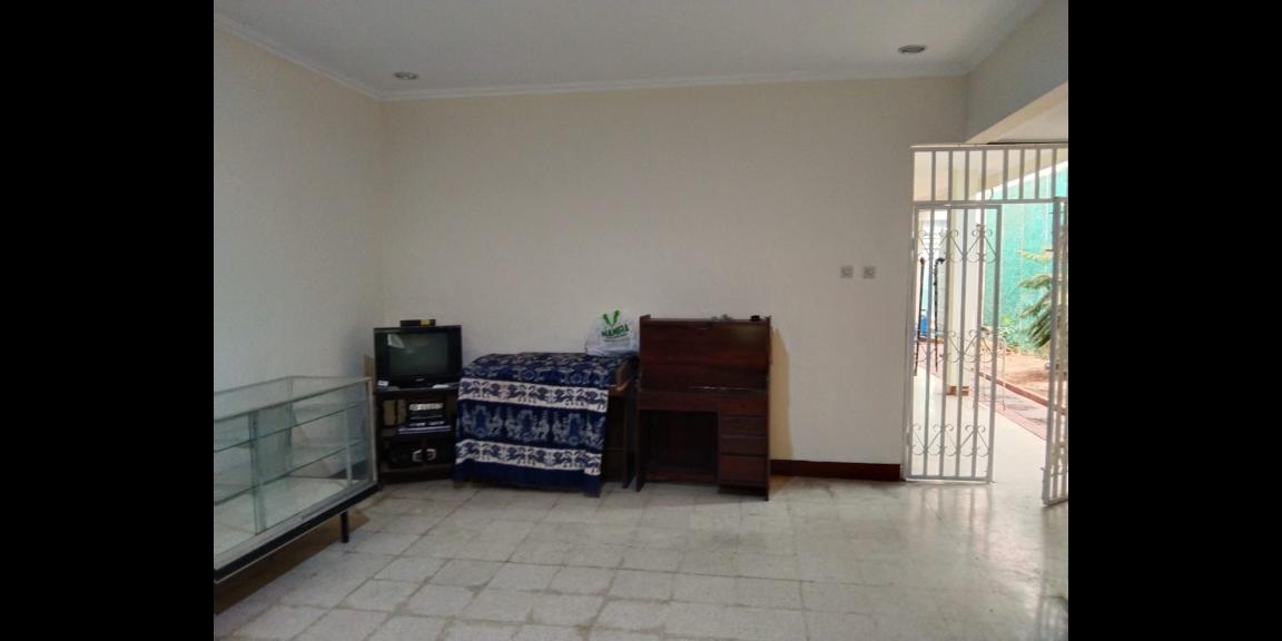 Dijual Rumah 2 Lantai di Jalan Cideng Timur, Jakarta Pusat Dijual Rumah 2 Lantai di Jalan Cideng Timur, Jakarta Pusat