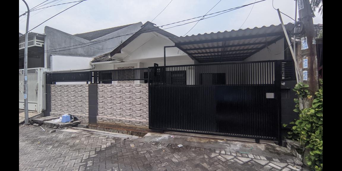 Rumah Murah Baru Renovasi Di Perumahan Griya Kebraon Karangpilang Surabaya Rumah Murah Baru Renovasi Di Perumahan Griya Kebraon Karangpilang Surabaya