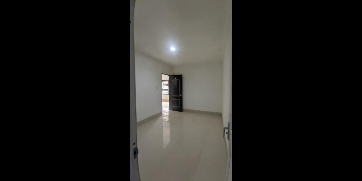 Rumah Murah Baru Renovasi Di Perumahan Griya Kebraon Karangpilang Surabaya Rumah Murah Baru Renovasi Di Perumahan Griya Kebraon Karangpilang Surabaya