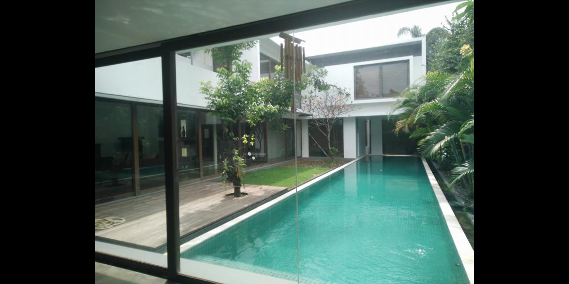 Dijual rumah di Cipete Jakarta Selatan Dijual rumah di Cipete Jakarta Selatan