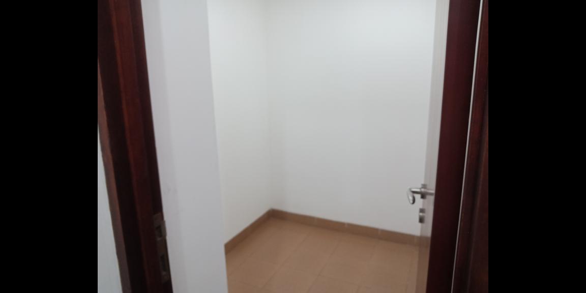 Disewakan Apartemen 3 Bedroom Springhill Disewakan Apartemen 3 Bedroom Springhill