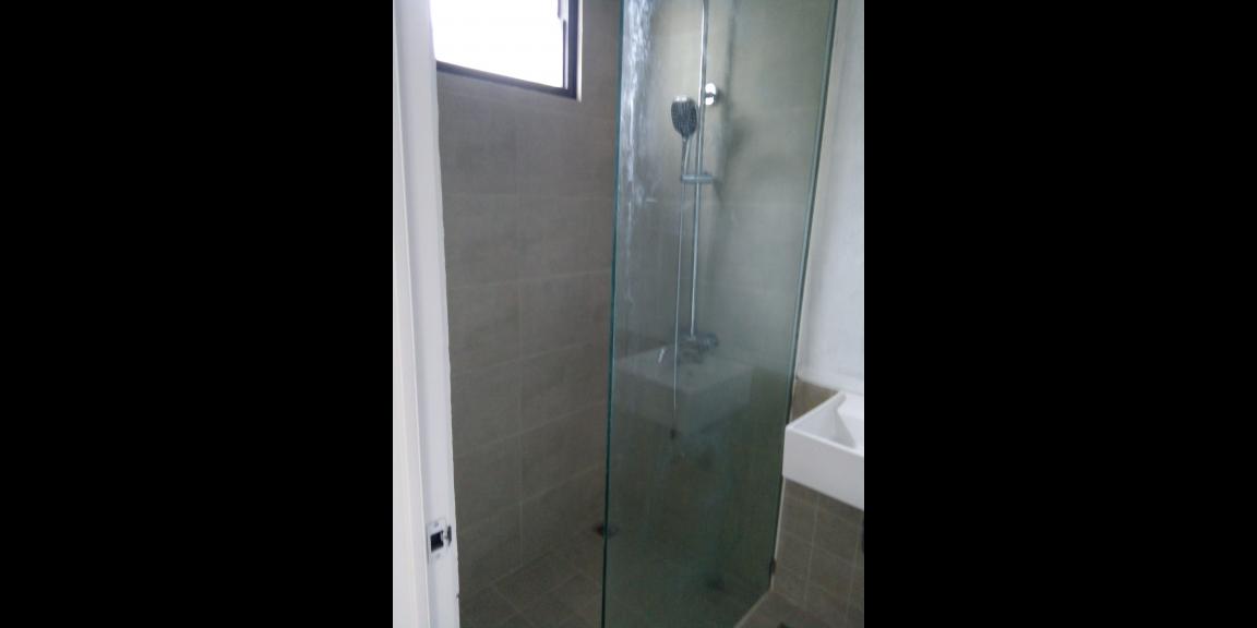 Rumah Mewah Pinggir Boulevard Grand Depok CIty Rumah Mewah Pinggir Boulevard Grand Depok CIty