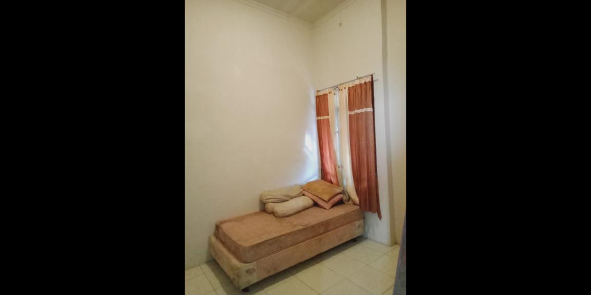 Disewakan Rumah Wisma Menanggal Strategis Baru Renovasi Disewakan Rumah Wisma Menanggal Strategis Baru Renovasi