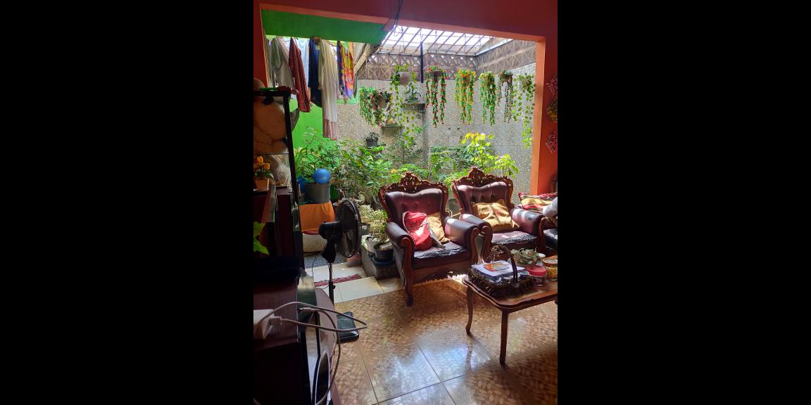 Rumah Induk dan 2 Toko Siap Huni Lokasi Jalan Pulo Wonokromo SUrabaya Rumah Induk dan 2 Toko Siap Huni Lokasi Jalan Pulo Wonokromo SUrabaya