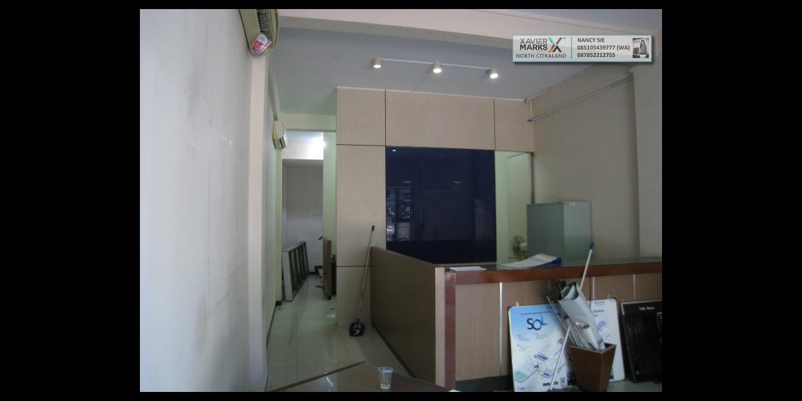 Ruko Icon 21 MERR, Surabaya - Hadap Jalan Raya, 4 Lantai, Siap Guna. Ruko Icon 21 MERR, Surabaya - Hadap Jalan Raya, 4 Lantai, Siap Guna.