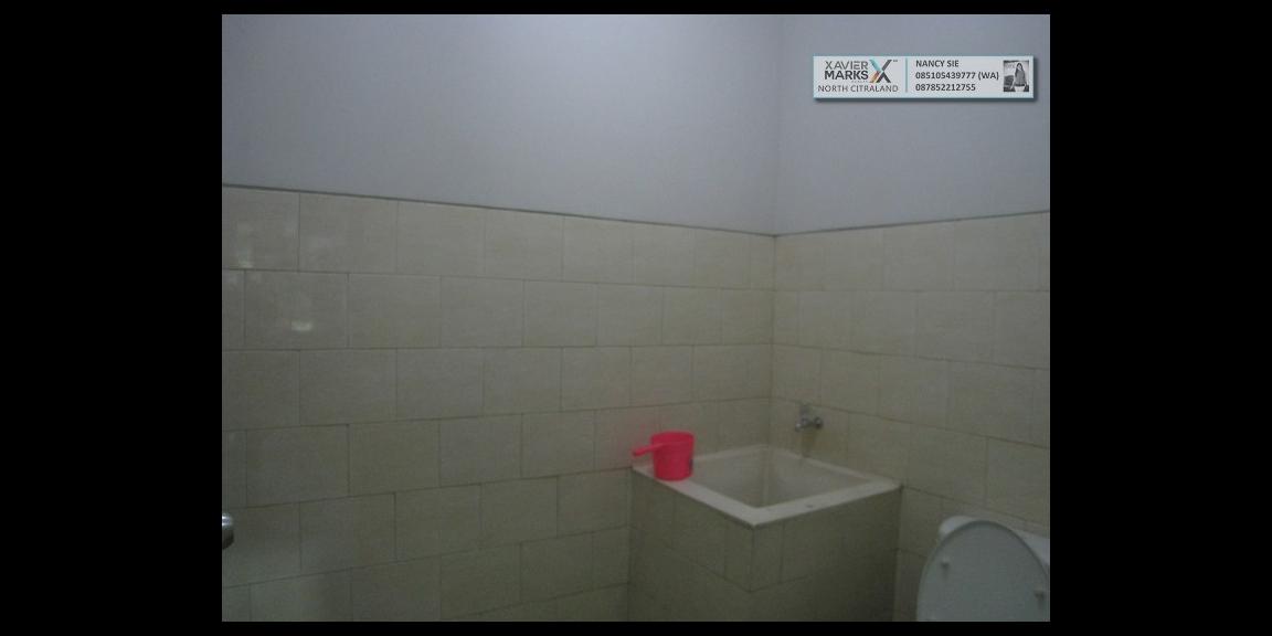 Ruko Icon 21 MERR, Surabaya - Hadap Jalan Raya, 4 Lantai, Siap Guna. Ruko Icon 21 MERR, Surabaya - Hadap Jalan Raya, 4 Lantai, Siap Guna.